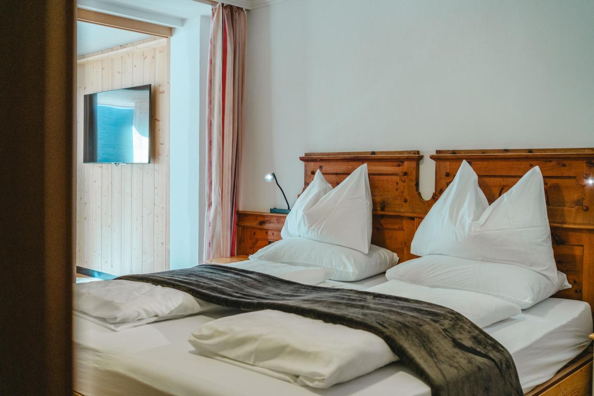 Dolomitenhotel Weisslahnbad Tires Εξωτερικό φωτογραφία