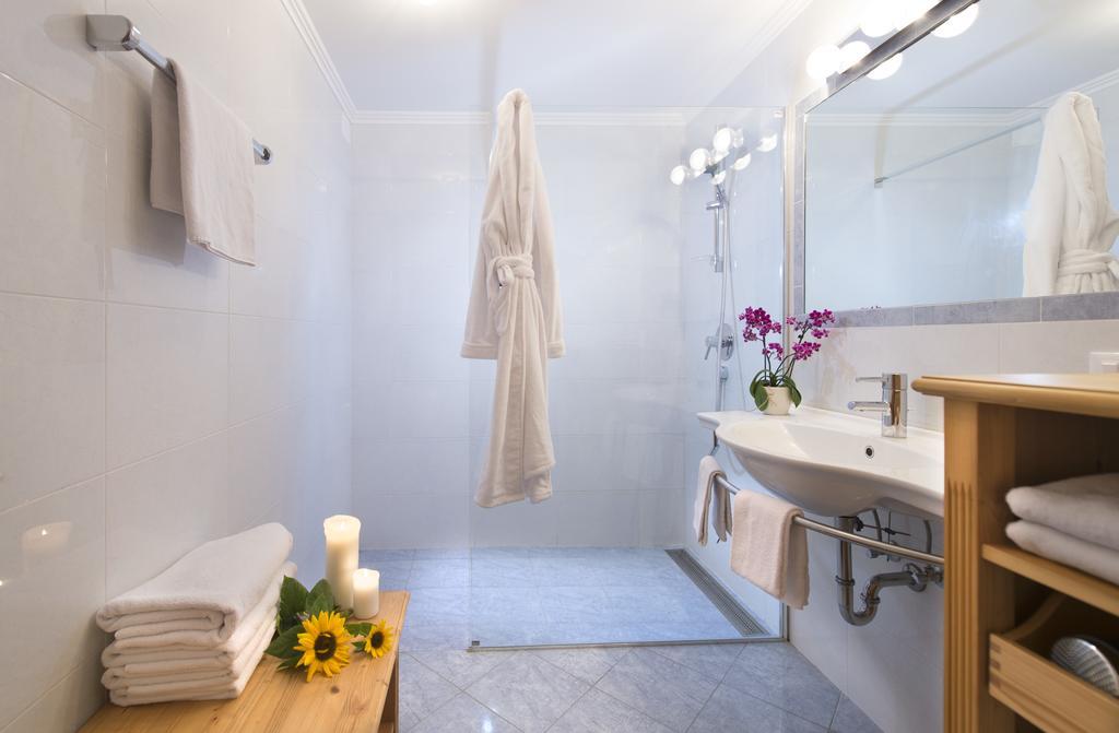 Dolomitenhotel Weisslahnbad Tires Δωμάτιο φωτογραφία